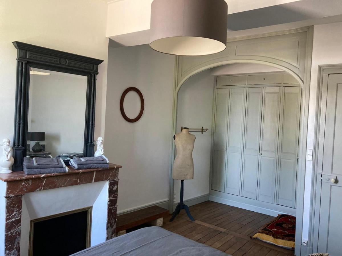 Et Au Pied Coule Riviere, Situation Et Vue Ideales Apartment *